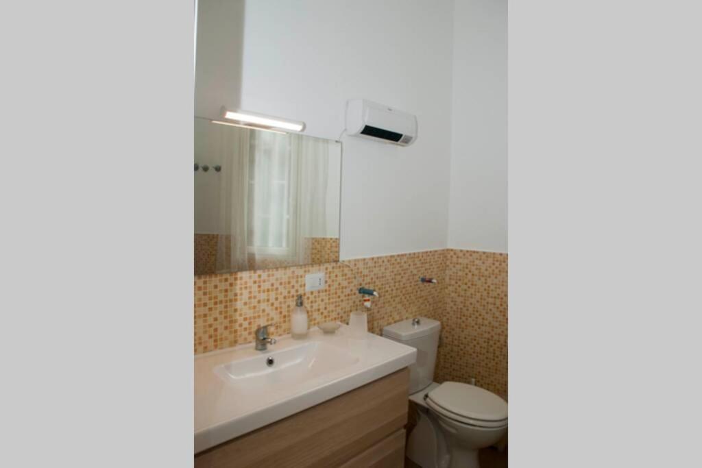Casa Vacanza Zina Катания Экстерьер фото